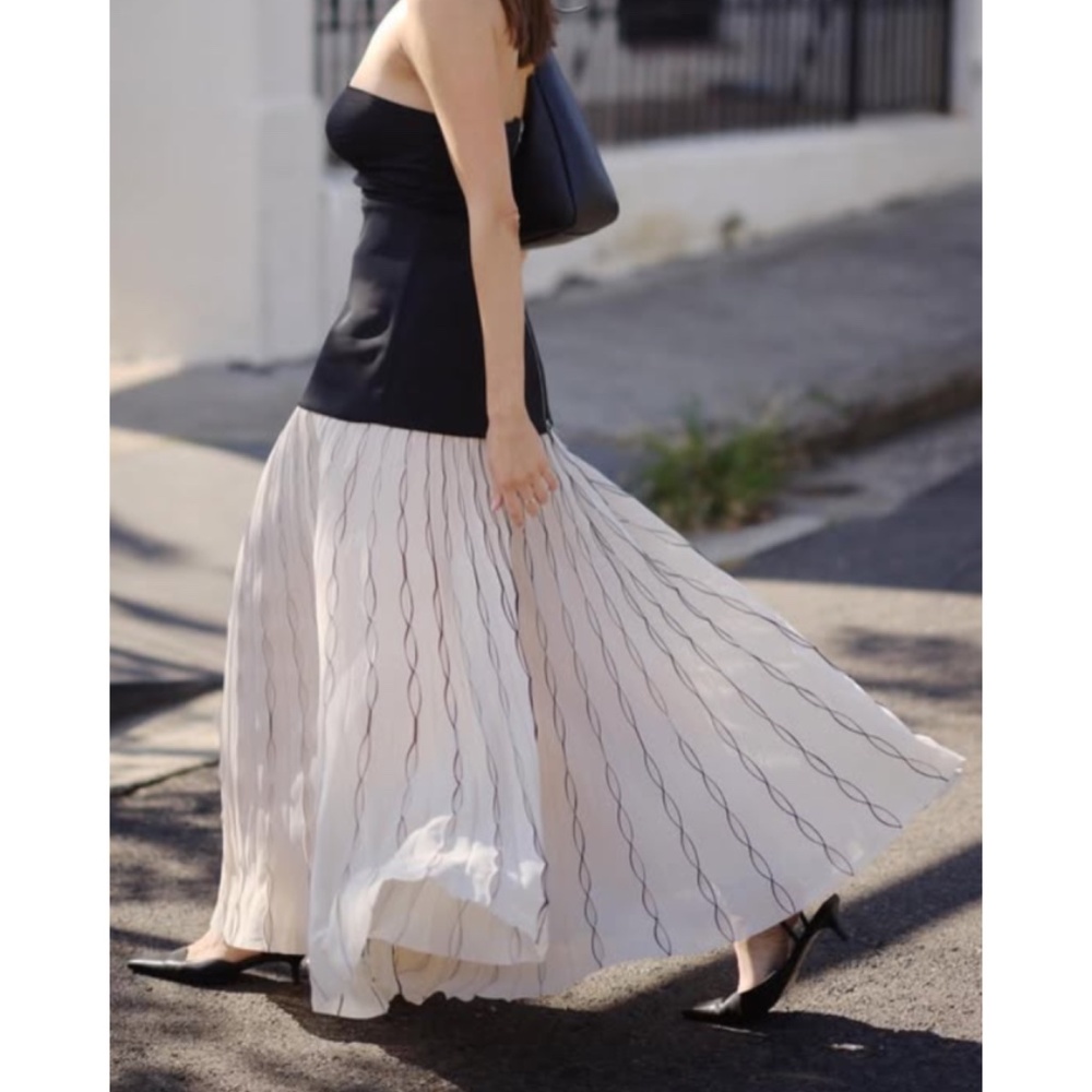 COS ~Pleated Chiffon Trousers (NWT)